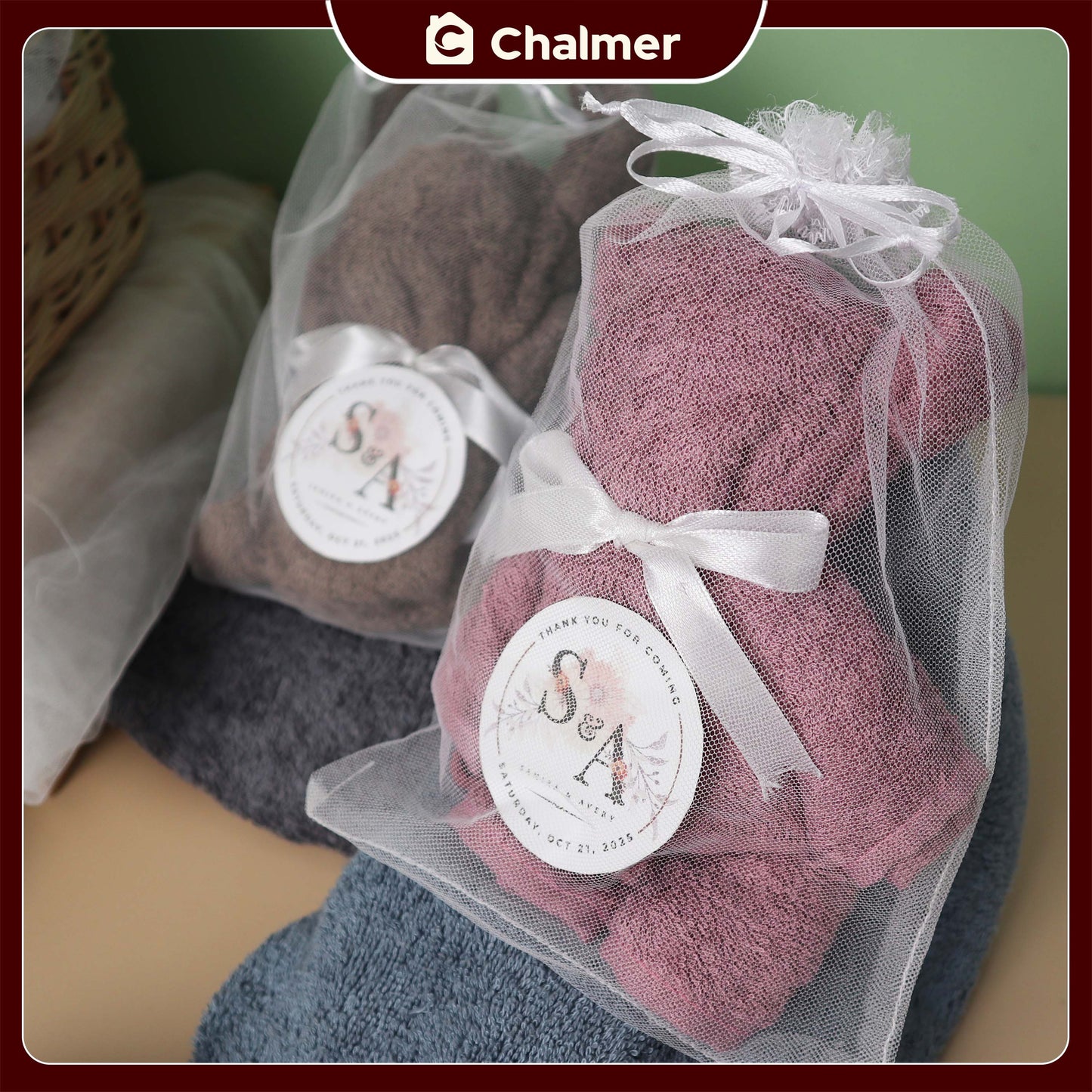Souvenir Boneka Lap Tangan Handuk Chalmer 40 x 40 cm